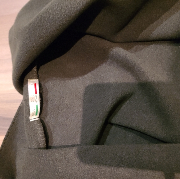 Womens wool wrap coat - Picture 2 of 2